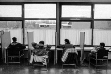 853668 Afbeelding van de Tijdelijke Opvang Vroegtijdige Schoolverlaters (TOV, Voortrekkersdreef 2) te Utrecht.